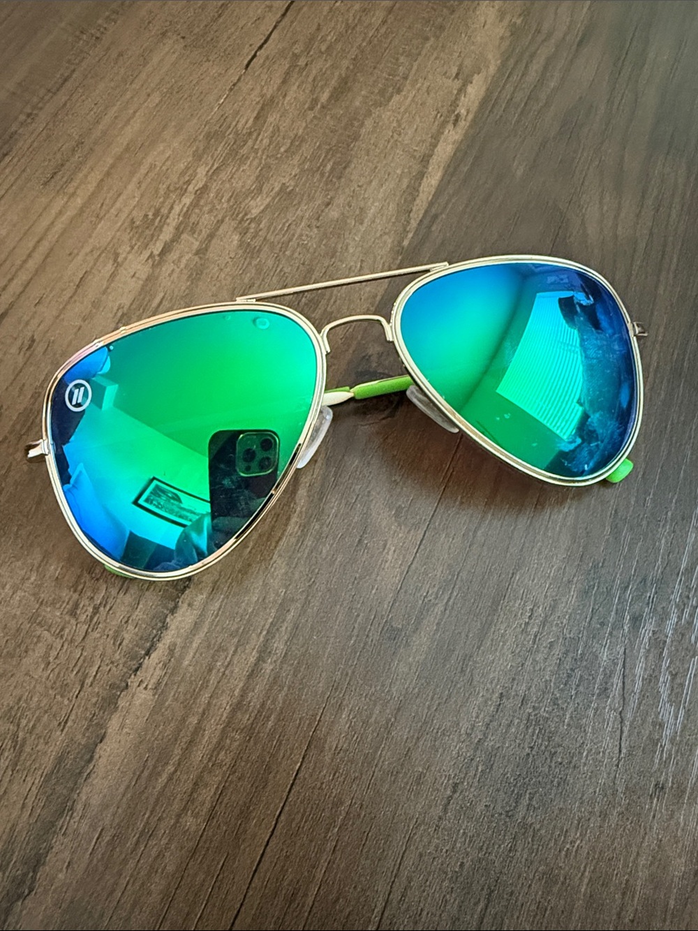 Aviator Sunglasses with Green-Blue Mirrored Lenses
